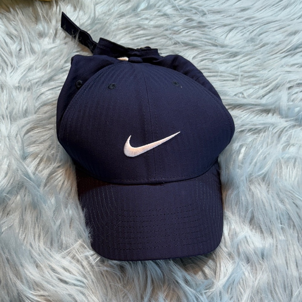 Nike Unisex Legacy91 Tech Navy Golf Hat